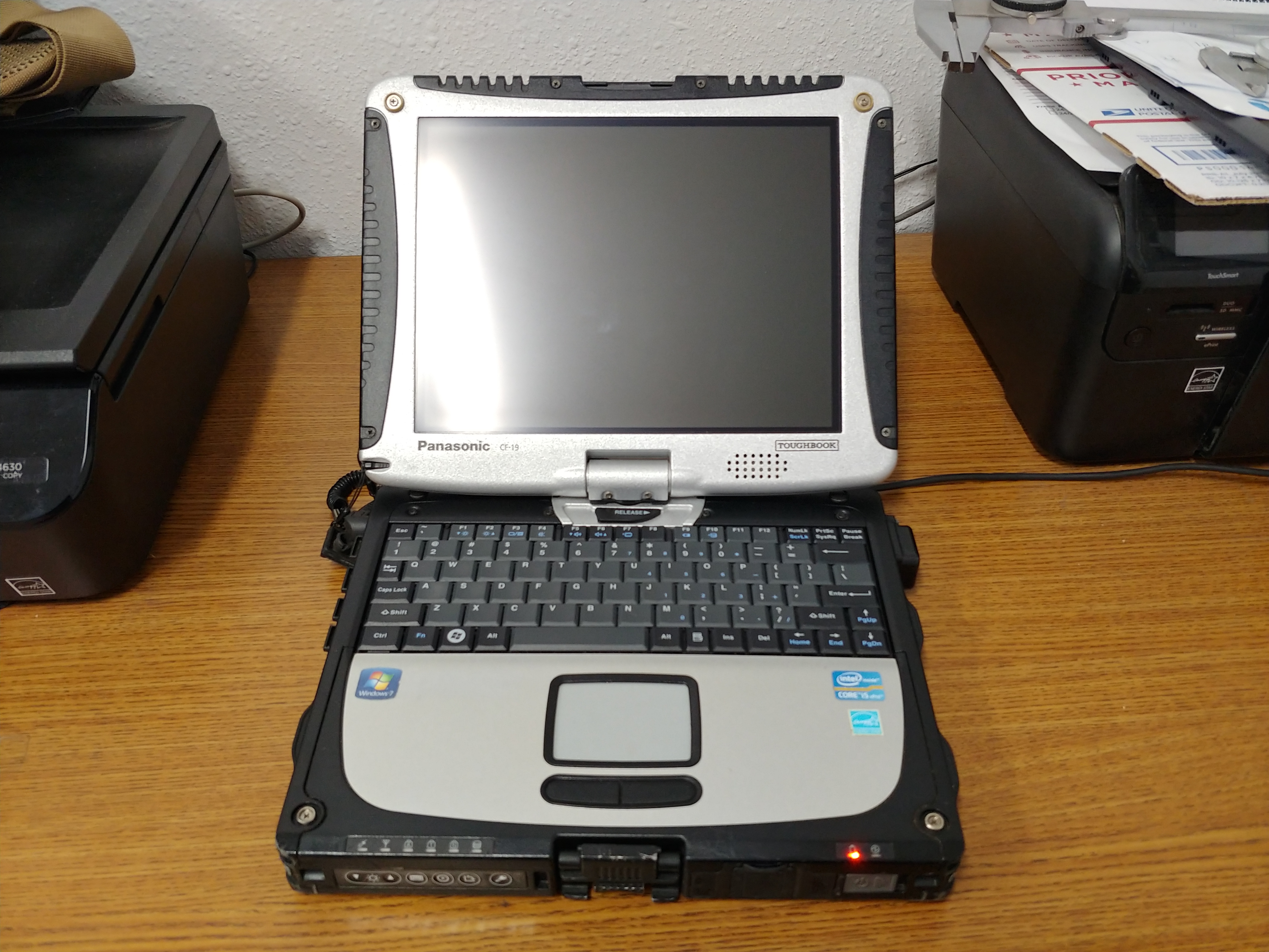 Panasonic Toughbook CF-19