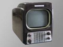 GE 800 Bakelite 8″ LCD Rigged